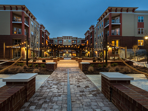The Aster Apartments located in Cary, N.C. offers Garden Style, Mid-Rise, and Townhomes.